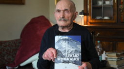 Prof. Lech Korniszewski, lekarz, genetyk, autor książki „Lekarz w Himalajach”. Fot. PAP/Radek Pietruszka 