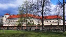 Muzeum Archeologiczne w Krakowie. Fot. Mach240390, CC BY 4.0 <https://creativecommons.org/licenses/by/4.0>, via Wikimedia Commons