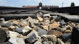 Niemiecki nazistowski obóz koncentracyjny i zagłady Auschwitz II-Birkenau. Fot. PAP/Jacek Bednarczyk