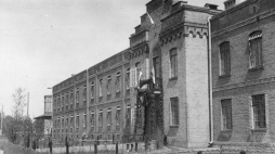 Białostocki wojewódzki Szpital dla Psychicznie i Nerwowo Chorych w Choroszczy. Fot. Narodowe Archiwum Cyfrowe