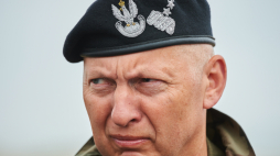 Gen. Mirosław Różański. Fot. PAP/Adam Warżawa
