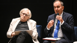 Dyrektor Narodowego Instytutu Fryderyka Chopina dr Artur Szklener (P) oraz dyrektor artystyczny Festiwalu Stanisław Leszczyński (L) podczas konferencji prasowej zapowiadającej 22. Międzynarodowy Festiwal „Chopin i jego Europa”. Fot. PAP/Radek Pietruszka