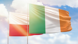 Flagi Polski i Irlandii. Fot. facebook