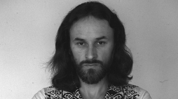 Piosenkarz Stan Borys (w 1973 roku). Fot. PAP/Mariusz Szyperko