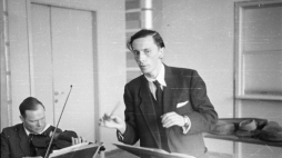 Andrzej Panufnik, Warszawa, 1946 r. Fot. PAP/Stanisław Dąbrowiecki 