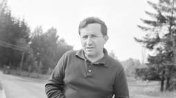 Tadeusz Różewicz w 1966 r. Fot. Stanisław Moroz (PAP/CAF)