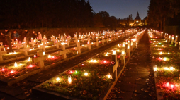 Szczeciński Cmentarz Centralny. Fot.  PAP/Marcin Bielecki
