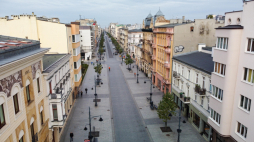 Łódź, kamienice przy ul. Piotrkowskiej. Fot. PAP/Grzegorz Michałowski
