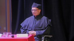 prof. dr hab. Adam Jamróz. Fot. PAP/Artur Reszko
