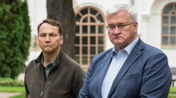 Wicepremier, minister spraw zagranicznych RP Radosław Sikorski i szef dyplomacji Ukrainy Andrij Sybiha. Fot. PAP/Vladyslav Musiienko  