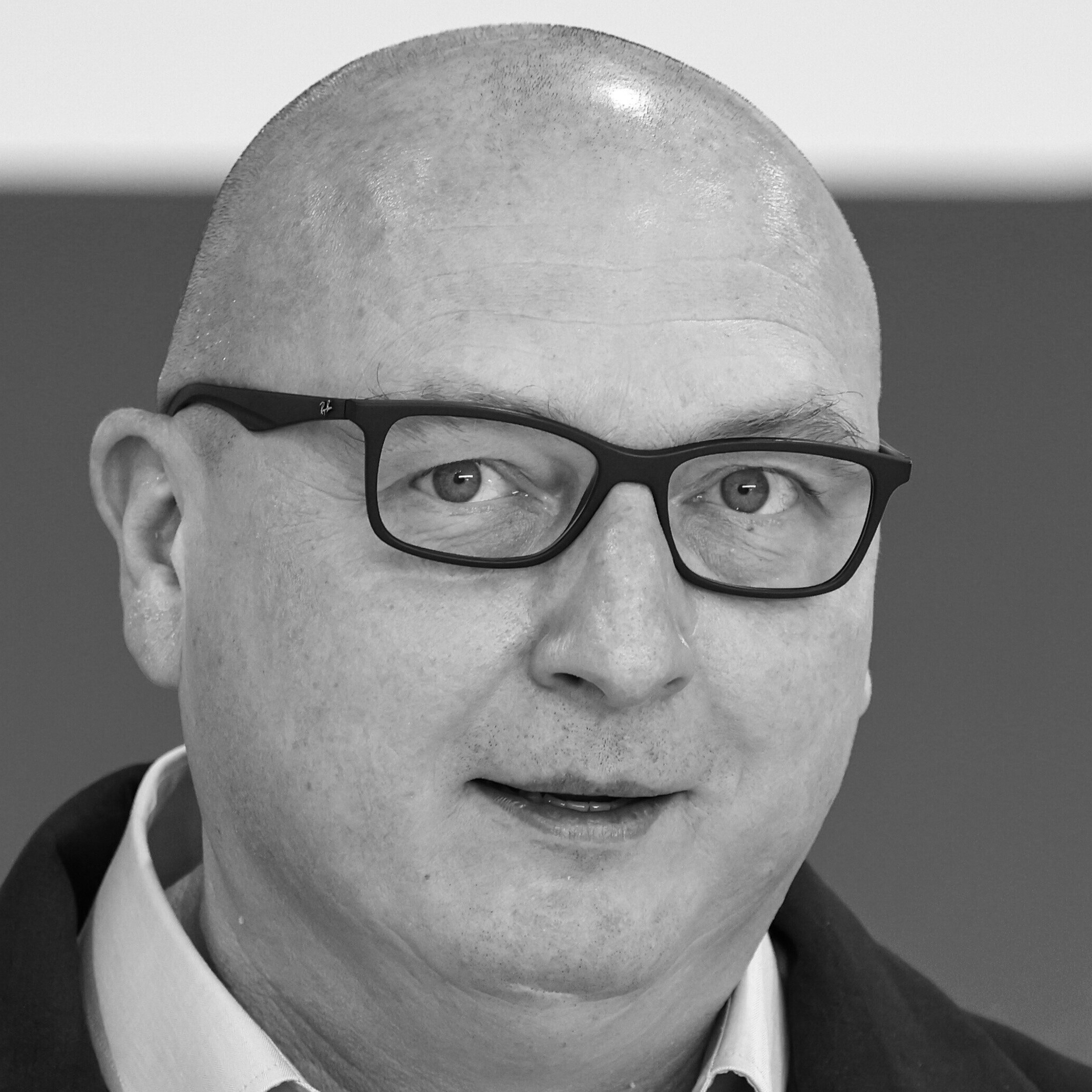 Dyrektor Lotniczego Pogotowia Ratunkowego Marcin Podgórski PAP/Albert Zawada