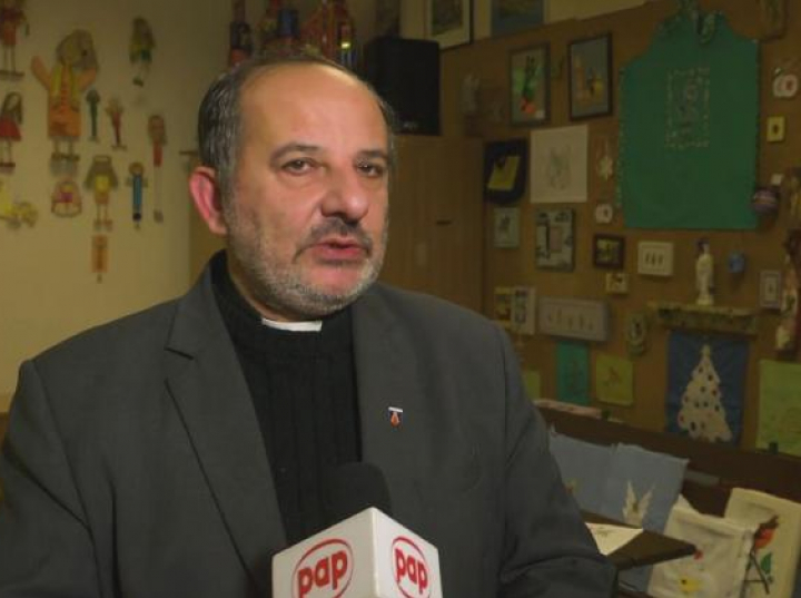 Ks. IsakowiczZaleski święta są czasem troski o ludzi biednych