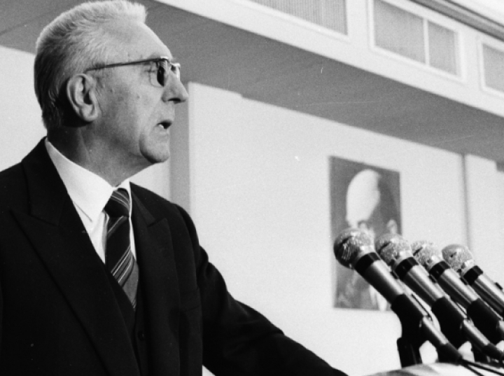 50 lat temu władzę w PRL objął Edward Gierek | dzieje.pl ...
