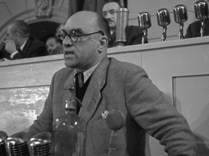 „Zawsze na głównym torze” 130 lat temu urodził się Jarosław