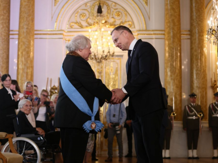 Jerzy Maksymiuk reçoit l’Ordre de l’Aigle blanc |  dzie.pl