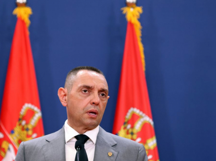 Le vice-Premier ministre serbe a été le premier homme politique de l’ex-Yougoslavie à déposer une couronne sur la tombe de Staline |  dzie.pl