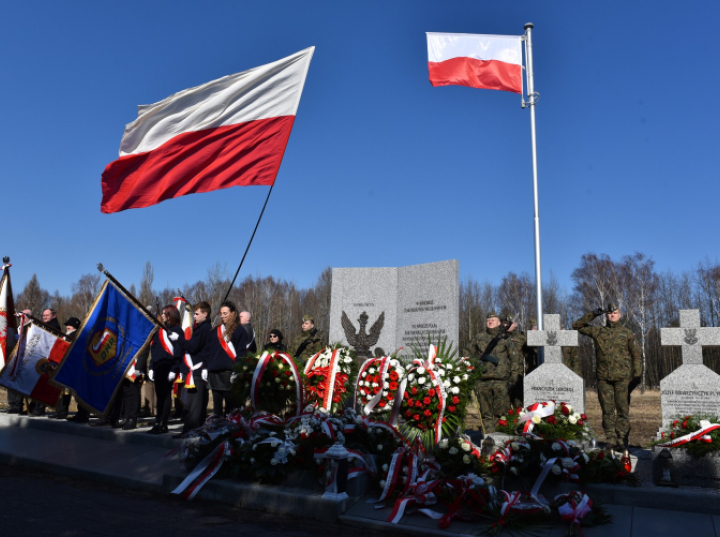 Na katowickim cmentarzu pochowano trzech żołnierzy podziemia niepodległościowego