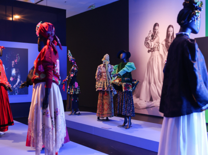 Tradycja i współczesność strojów ludowych w katowickim Muzeum Śląskim