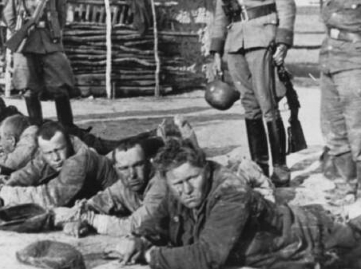 Historyk: Terytorium Polski było traktowane jak kolonia