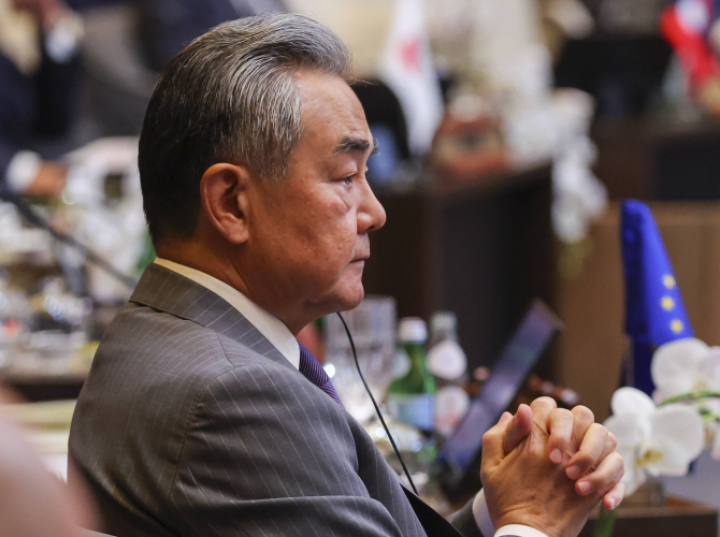 Szef MSZ Chin: w Japonii gloryfikuje się agresję wojenną, Tokio musi wrócić na adekwatną drogę