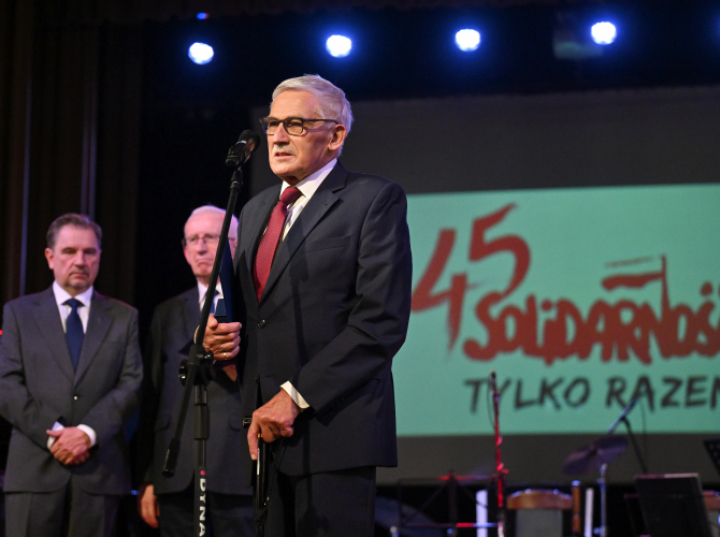 Piotr Duda: 1980 rok – czas niepewności, smutku, ale i dumy z odzyskanej wolności