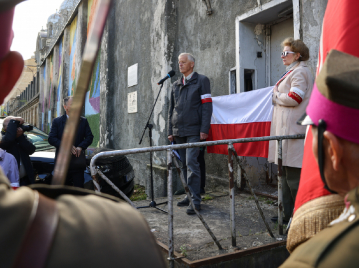 Przy dawnym gmachu KGB/NKWD i byłym więzieniu na Łukiszkach w Wilnie upamiętniono ofiary represji