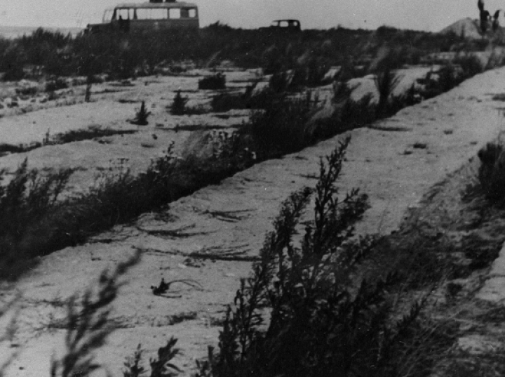 Upamiętnienie pierwszego transportu powstańców warszawskich do obozu w Łambinowicach