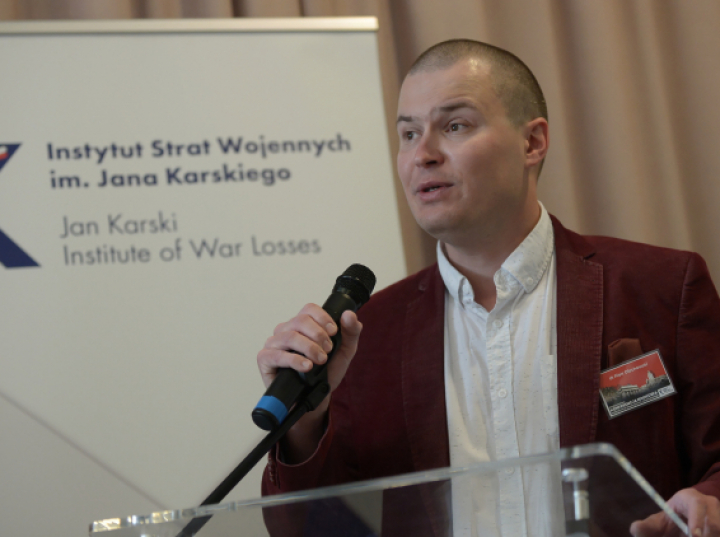 Dr Piotr Olechowski z Instytutu Strat Wojennych laureatem Nagrody Naukowej „Polityki”