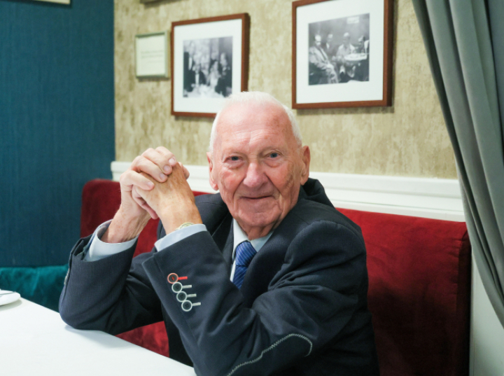 Kryminolog i suicydolog prof. Brunon Hołyst kończy 95 lat. Napisał pierwszą w Polsce książkę o samobójstwie