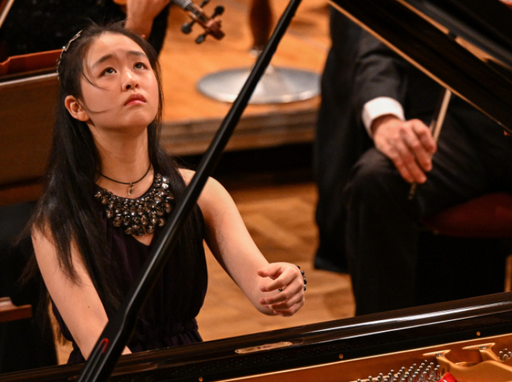 Tianyao Lyu najmłodszą laureatką XIX konkursu chopinowskiego