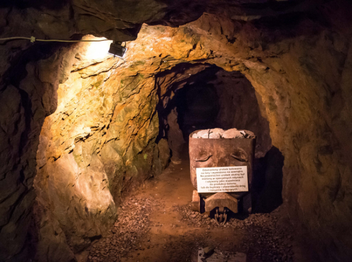 Na Zamku Książ konferencja o turystyce w miejscach pamięci