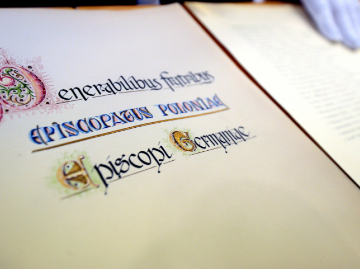 Udzielamy wybaczenia i prosimy o nie - list polskich biskupów zapoczątkował zmianę w stosunkach polsko-niemieckich