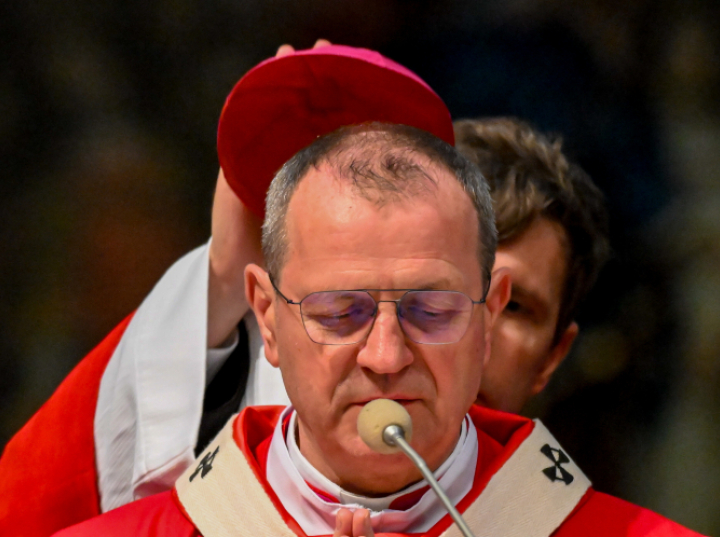 Abp Wojda w rocznicę stanu wojennego: historia przypomina, jak wielkim darem jest wolność