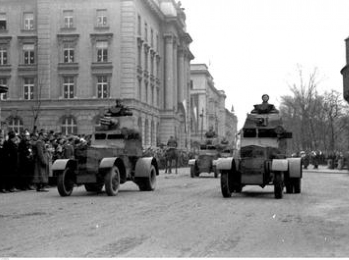 Przed II wojną rozmowy o kredytach na broń dla Polski się ślimaczyły