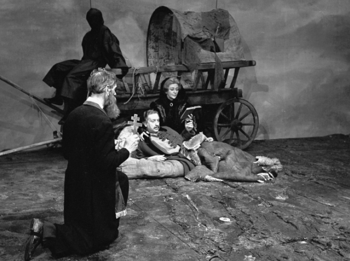 Trzy wybrane inscenizacje Andrzeja Wajdy według prof. Józefa Opalskiego