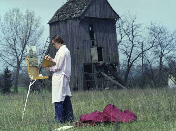 Historia jednej fotografii z Bazy Zdjęć PAP: Wiosenny plener malarski ze starym wiatrakiem w tle