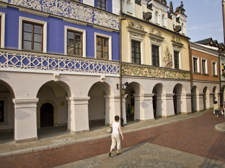 Grafiki Salvadora Dalego na wystawie w Muzeum Zamojskim