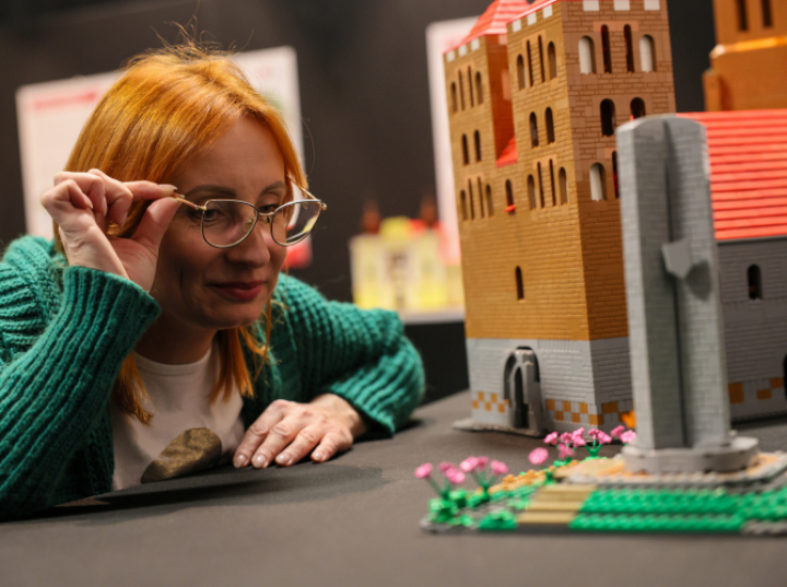Mysia wieża, katedra i 11 innych makiet z klocków lego powstały w kaliskim muzeum (zdjęcia)