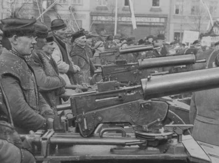 Wielka zrzutka na wojsko – 90 lat temu utworzono Fundusz Obrony Narodowej