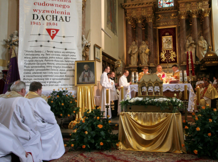 Wielkanoc 1942 roku w KL Dachau – najbardziej dramatyczne święta polskich księży