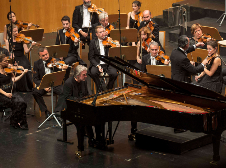 Barry Douglas: próbowałem wielu instrumentów, ale czułem, iż tylko fortepian jest dla mnie