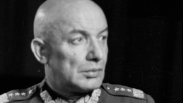 Gen. Karol Świerczewski. Fot. PAP/CAF