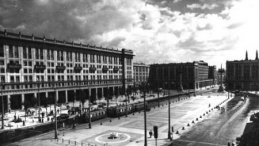 Marszałkowska Dzielnica Mieszkaniowa (MDM). Nz. Plac Konstytucji. Warszawa 1953. Fot. PAP/CAF/Archiwum