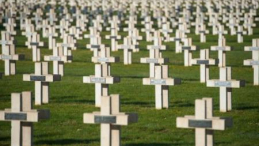 Cmentarz w Verdun. Fot. PAP/EPA