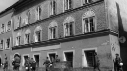 Braunau am Inn - dom, w którym urodził się przywódca III Rzeszy Adolf Hitler. Fot. PAP/EPA