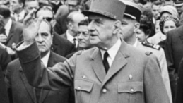 Gen. Charles de Gaulle. Fot. PAP/CAF/S. Dąbrowiecki