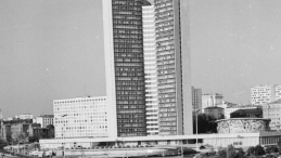 Gmach Rady Wzajemnej Pomocy Gospodarczej. Moskwa, 1972 r. Fot. PAP/CAF