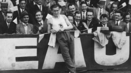 Janusz Kusociński na stadionie w Antwerpii. 1931 r. Źródło: NAC