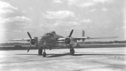 Bombowiec B-25 „Mitchell”. Fot. U.S. Air Force. Źródło: Wikimedia Commons