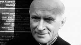 Ksiądz Stefan Niedzielak. Fot. PAP/L. Wdowiński
